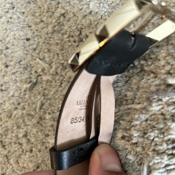 Valentino Belt Size 85 (US30) - Picture 2 of 2